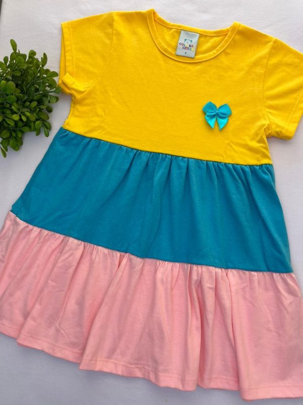 Vestido com Babados - Colorido Azul Amarelo e Rosa